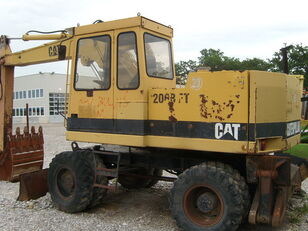 CATERPILLAR 206 BFT bager točkaš