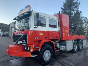 Volvo F10 6x6  with crane kamion platforma