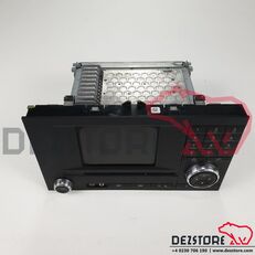 Casetofon A0004465862 auto radio za Mercedes-Benz ACTROS MP4 tegljača