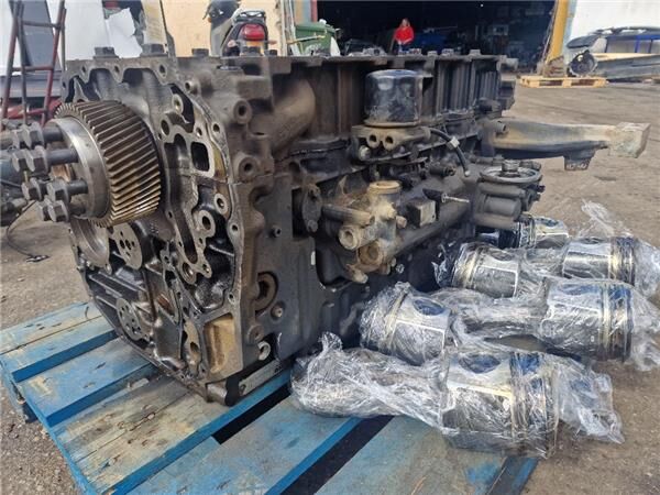 F2BE3681A motor za IVECO Stralis AD 260S35, AT 260S35, AD 260S36, AT 260S36 kamiona